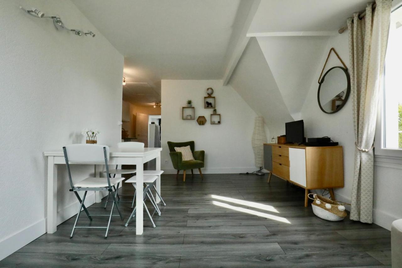 Appartement De L'Hippodrome Avec Deux Chambres Deauville Buitenkant foto